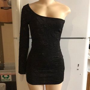 One sleeve dress